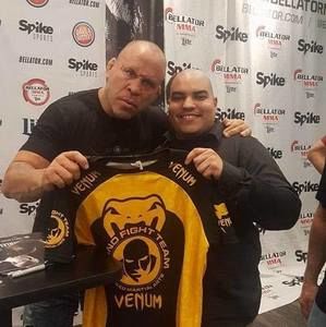 Meet your Posher, Emmanuel